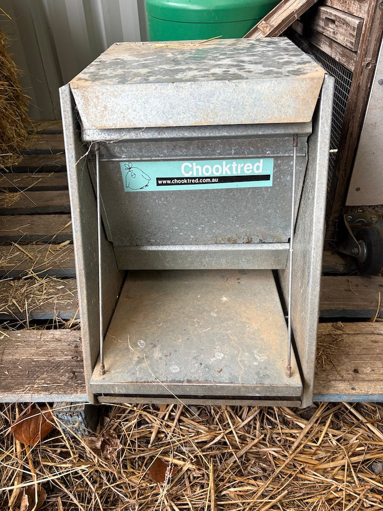 Chicken Feeder