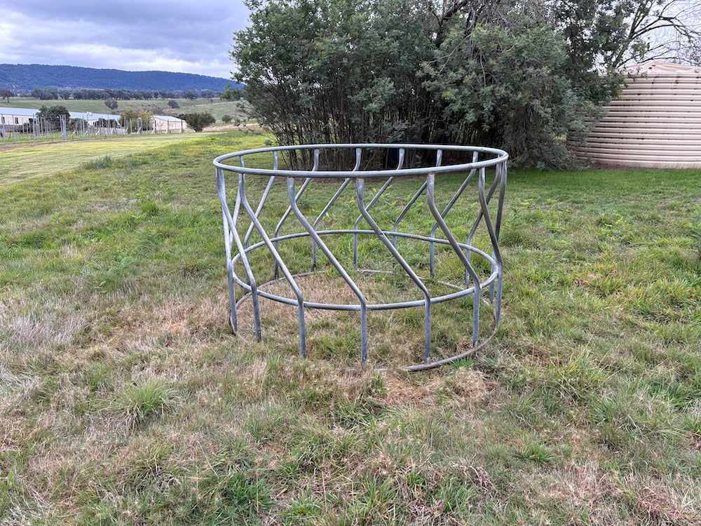 Hay Ring